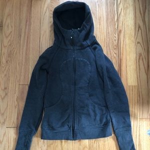 Lululemon scuba hoodie size 4